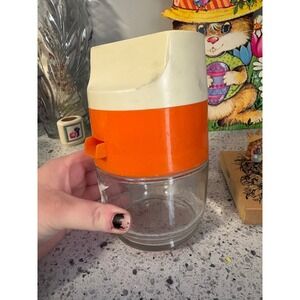 VTG Citrus Juicer Glass Jar‎ Orange Plastic Top Hand Press Manual Kitchen Tool